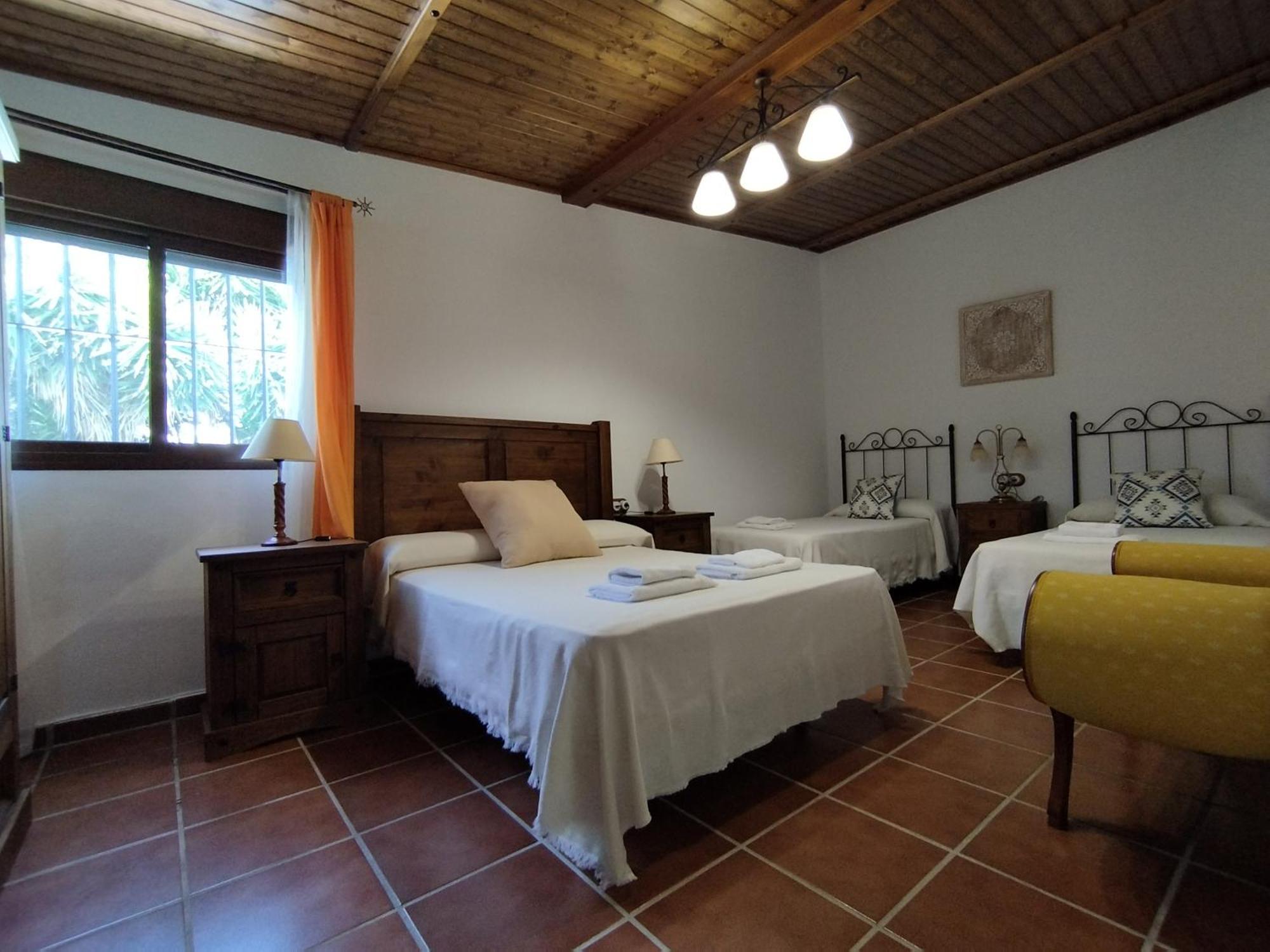 Vivienda Rural Los Madronos Malcocinado  Extérieur photo